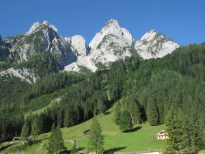 Názov súboru=Donnerkogel05.jpg
Veľkosť súboru=1095KB
Veľkosť=1152x864
Dátum pridania=15. Júl 2010 Donnerkogel05.jpg
