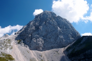 Názov súboru=Julske_Alpy_204.JPG
Veľkosť súboru=816KB
Veľkosť=1296x864
Dátum pridania=14. November 2016 Julske_Alpy_204.JPG