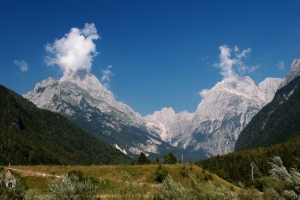 Názov súboru=Julske_Alpy_208.JPG
Veľkosť súboru=851KB
Veľkosť=1296x864
Dátum pridania=14. November 2016 Julske_Alpy_208.JPG