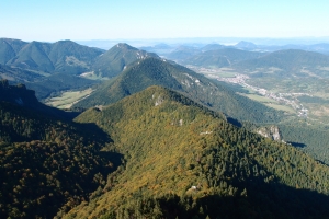 Názov súboru=MalyRozs_15.JPG
Veľkosť súboru=1242KB
Veľkosť=1296x864
Dátum pridania=06. Február 2012 MalyRozs_15.JPG