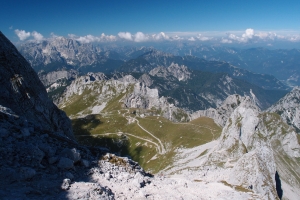 Názov súboru=Mangart_ferrata_24.JPG
Veľkosť súboru=1266KB
Veľkosť=1296x864
Dátum pridania=13. November 2016 Mangart_ferrata_24.JPG