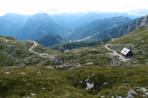 Názov súboru=Mangart23.JPG
Veľkosť súboru=1161KB
Veľkosť=1296x864
Dátum pridania=13. September 2014 Mangart23.JPG