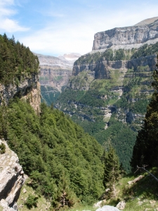 Názov súboru=MontePerdido_12.JPG
Veľkosť súboru=750KB
Veľkosť=648x864
Dátum pridania=22. Júl 2012 MontePerdido_12.JPG