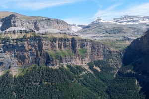 Názov súboru=NP_Monte_Perdido_03.jpg
Veľkosť súboru=983KB
Veľkosť=1296x864
Dátum pridania=25. Júl 2012 NP_Monte_Perdido_03.jpg