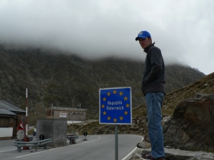Názov súboru=Timmelsjoch_007.JPG
Veľkosť súboru=853KB
Veľkosť=1152x864
Dátum pridania=22. December 2011 Timmelsjoch_007.JPG