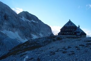 Názov súboru=Triglav16.JPG
Veľkosť súboru=1045KB
Veľkosť=1296x864
Dátum pridania=13. September 2014 Triglav16.JPG