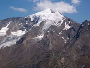 Názov súboru=Weissmies01.jpg
Veľkosť súboru=759KB
Veľkosť=1152x864
Dátum pridania=12. September 2011 Weissmies01.jpg