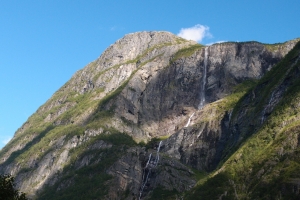 Názov súboru=1G_20220829_142430_Kjelfossen_pri_Gudvangene.JPG
Veľkosť súboru=1205KB
Veľkosť=1296x864
Dátum pridania=28. September 2022 1G_20220829_142430_Kjelfossen_pri_Gudvangene.JPG