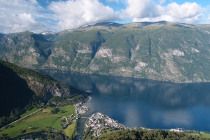 Názov súboru=1G_20220830_101547_Aurlandsfjord_s_mesteckom_Aurland.JPG
Veľkosť súboru=1113KB
Veľkosť=1296x864
Dátum pridania=28. September 2022 1G_20220830_101547_Aurlandsfjord_s_mesteckom_Aurland.JPG