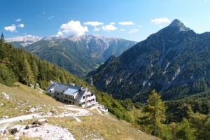 Názov súboru=B_Grosser_Priel09.JPG
Veľkosť súboru=1397KB
Veľkosť=1296x864
Dátum pridania=09. Január 2021 B_Grosser_Priel09.JPG