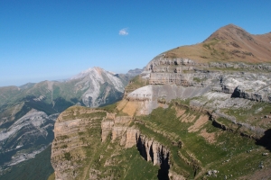 Názov súboru=NP_Monte_Perdido_22_2.jpg
Veľkosť súboru=895KB
Veľkosť=1296x864
Dátum pridania=27. Júl 2012 NP_Monte_Perdido_22_2.jpg